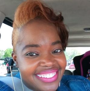 Meet your Posher, Niesha